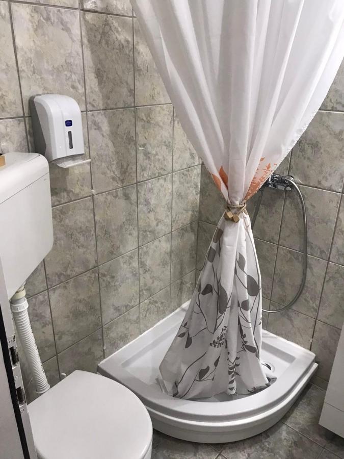 Apartamento Pavle I Petra II Sremski Karlovci Exterior foto