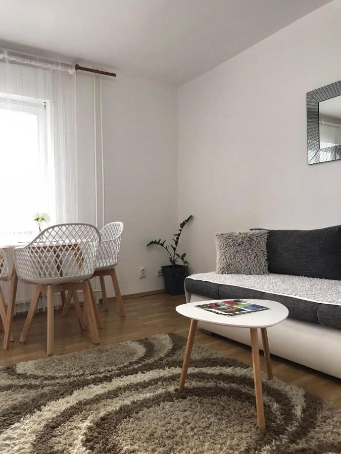 Apartamento Pavle I Petra II Sremski Karlovci Exterior foto